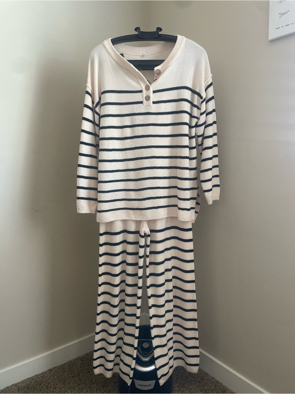 Cream and black sweater 2 piece set